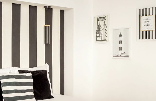 Reva Suites - Photo 6