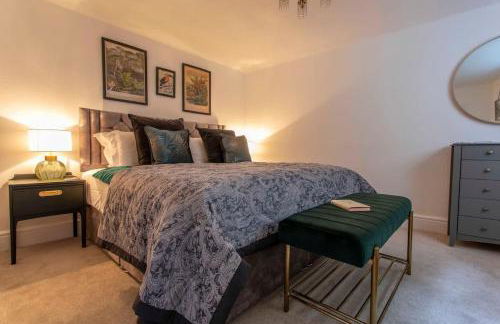 Central, beautiful home - with parking - Foto 1