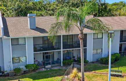 Modern 2BR2BA w King Bed, Pool Gym #10 - Foto 48