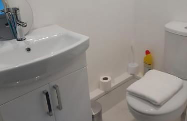 Contemporary and Spacious Home - Foto 25