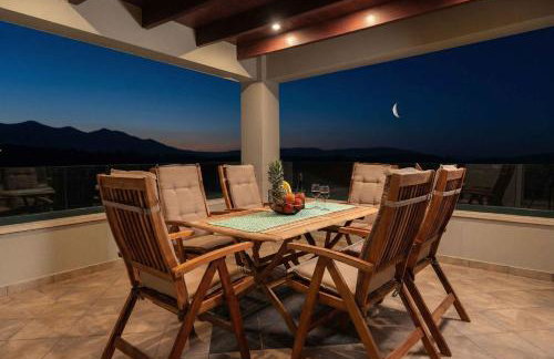 SunKeramos Retreat - "Free" Heated Pool Private Villa - Foto 41