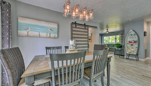 Canal-front Gem with Pool and Hot Tub in Anna Maria - Foto 5