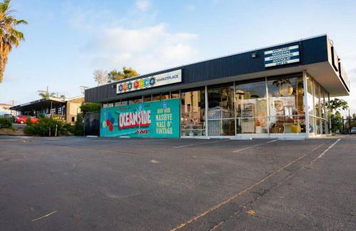 King Suite - Steps to Beach & Close to Pier - Foto 31