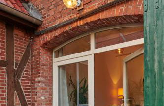 re~barn - Modern Country Stay - Photo 31