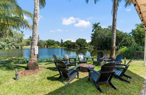 Pickleball, Heated Pool, Cold Plunge, Sauna,Bar! - Foto 28