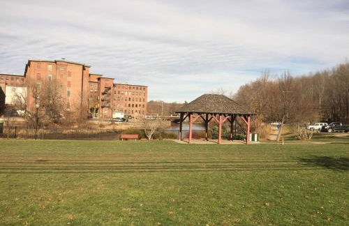 Stylish 1st Flr 1Bed Condo-Close to Downtown Dover - Photo 23