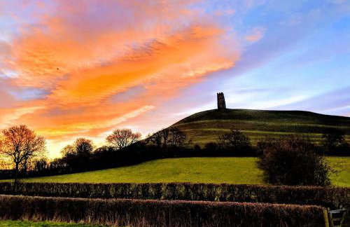 Namastay-Central Glastonbury - Foto 28