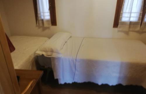 Pequeño adosado de montaña con terraza - Foto 20