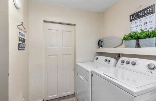 Charming 4BR Westside Home in Beer City USA - Foto 9