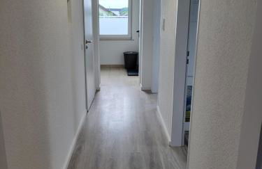 Fredi Apartment, moderne ruhige Wohnung, nur 4 km von der A2 - Foto 18