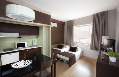 Senator Barcelona Apartments - Photo 66