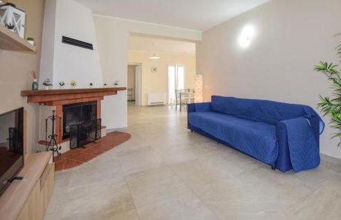 2 Bedroom Gorgeous Apartment In Ognina - Foto 10