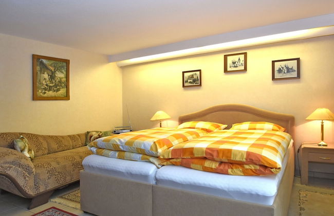 Flat in Bellenberg With Sunbathing Lawn - Foto 2