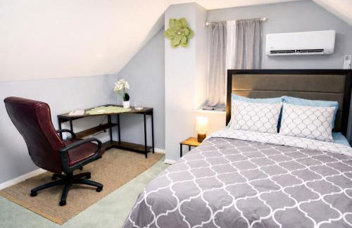 The Charming Cozy 4-Bedroom Getaway in Glen Burnie - Foto 22