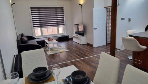 Modern and spacious two bedroom apartment - Foto 1