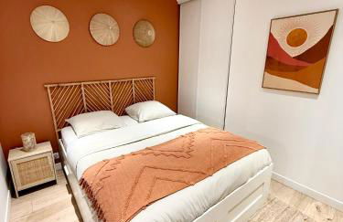 T3 6 personnes de 60m2 au coeur de ville, terrasse et parking gratuit - Foto 8