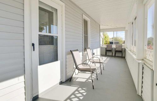 Dom Rodzinny Lakeview Getaway - Walk to Lake Huron - Photo 27