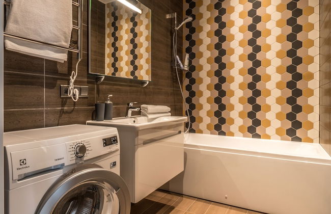 Greystone Suites & Apartments - Photo 45