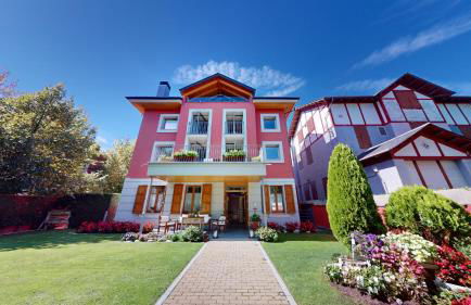 Apartaments Boutique la Torreta del Llac - Foto 1