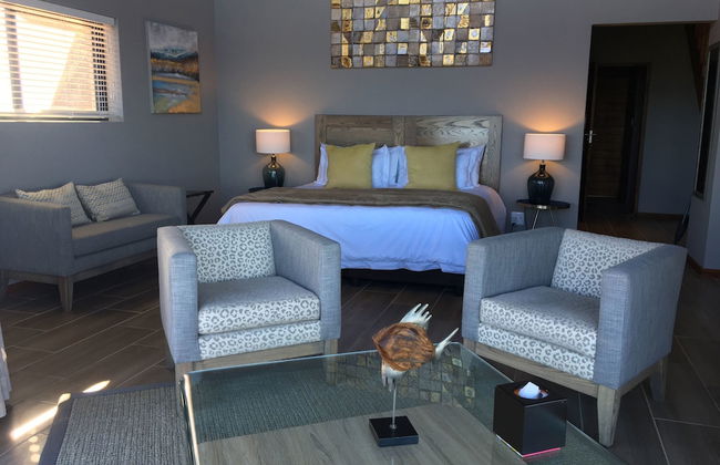 JBay Zebra Lodge - Photo 24