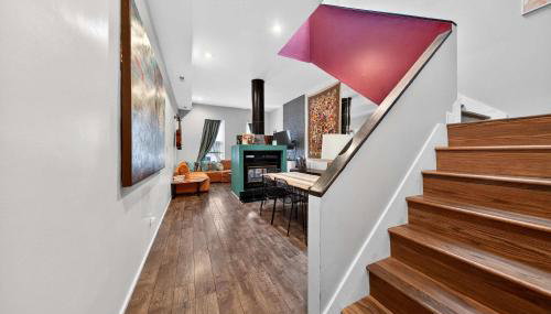 Stylish STL Gem ABODEbucks - Photo 3