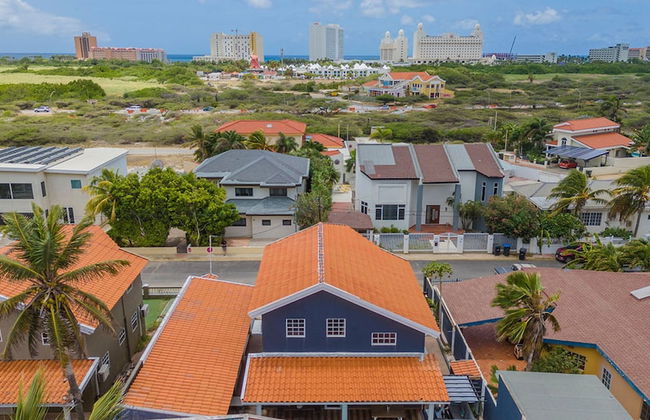 Renovated 4br2ba w Private Pool in Prime Location - Foto 44