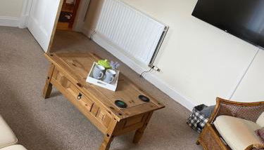 The Ramblers Rest - whole apartment - pet friendly - close to amenities and walks - Foto 5