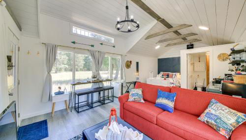 Eureka Vacation Rental Steps to Creek and Fishing! - Foto 5