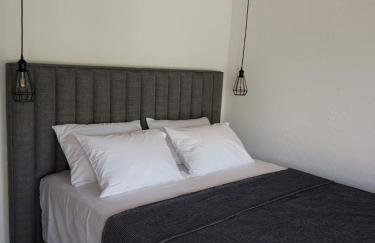 Valia's Beach Studios - Photo 11