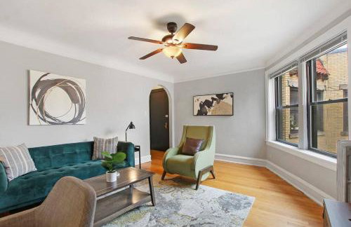 1BR Vibrant & Inviting Apt in Chicago - Montrose 2E - Foto 12