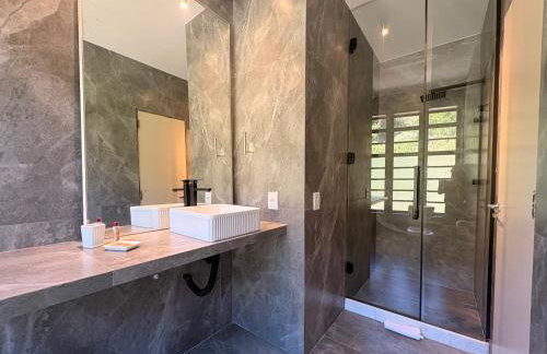 Casa 01 Vale Boa Vista - Casa em condomínio exclusivo em meio à natureza - Photo 37