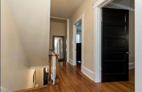 Historic Row Home 1 Block from Gate 1 at USNA - Foto 31