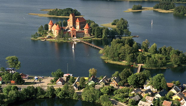 Tour to Trakai castle - Photo 4