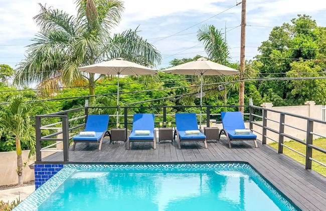 Nianna Coral Bay Deluxe Townhouse 1 - Photo 20