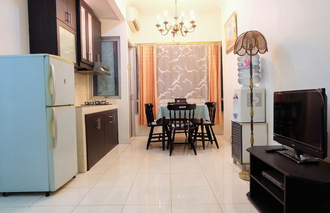 Homey & Vintage 2BR @ Sudirman Park Apartment - Photo 18