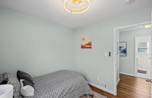 Takoma Park Three Bedroom Home Near Metro and National Mall DC - Foto 15