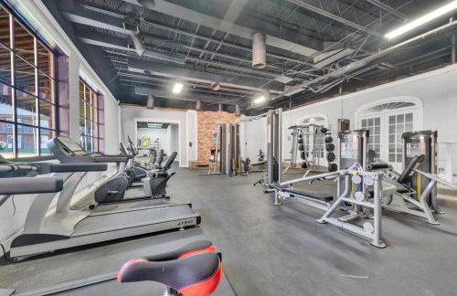 New Quiet Studio Near Atrium Health with 24-7 Gym - Foto 14