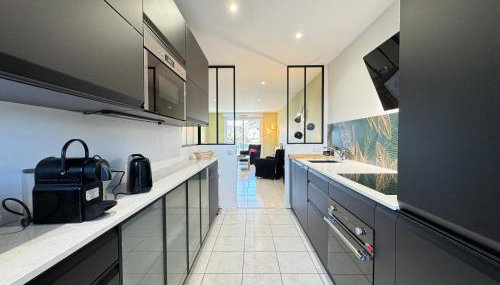 Le Bignon - Wifi, TV, 4 personnes, 1 min à pied du tram - Foto 2