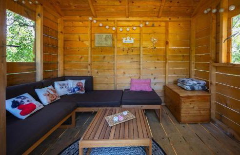 Stunning Home In Krstatice - Photo 21