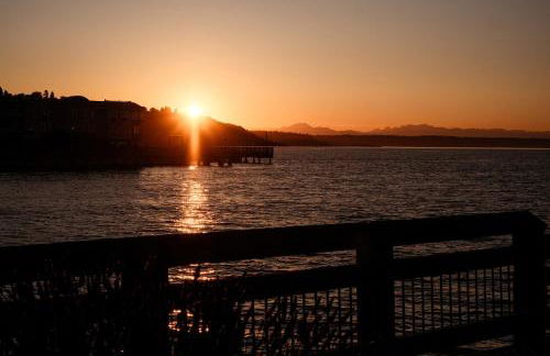 Bos Cozy Victorian Top Floor Duplex Unit with Puget Sound views - Foto 45