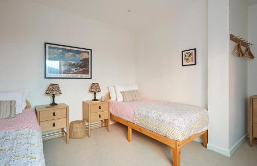 Tin tabernacle perfect for group getaways - Foto 59