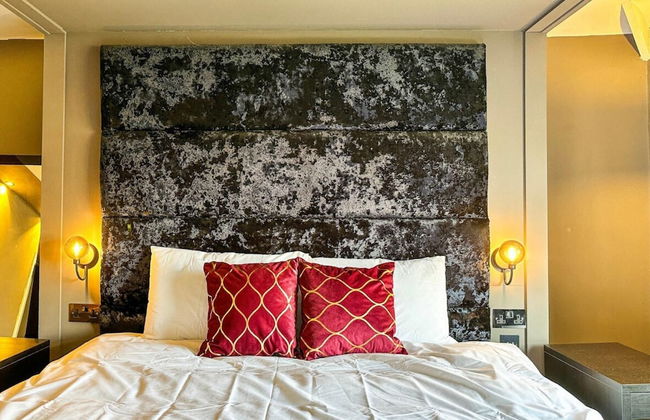 Beautiful Detached Villa - Jacuzzi Bath - Parking - Foto 24