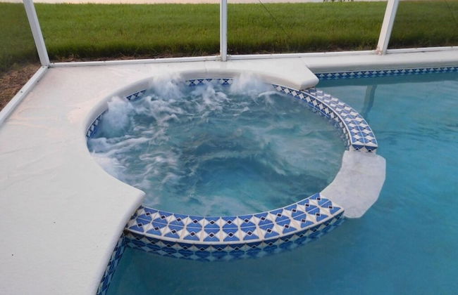 Spacious 6-bedroom Home in Hampton Lakes Perfect for Family Getaways! - Foto 16