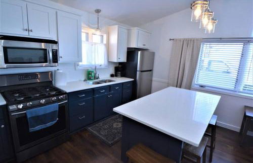 Remodeled, Grill, Outside Seating, Dock, Swimming - Photo 12