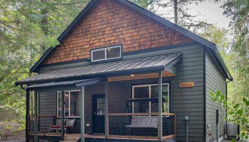 Luxe Chalet at Rainier Entrance with Hot Tub-AC-WiFi - Foto 2