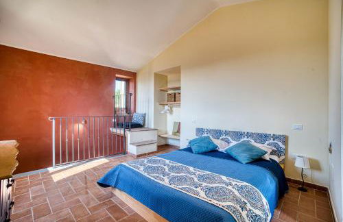 GuestHost - Casale dei Tramonti - Nature's Haven Apartments in Renovated Farmhouse with Pool - Photo 4