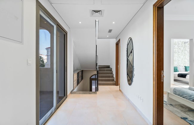 Nasma Holiday Homes - Al Hamra Village - Photo 26