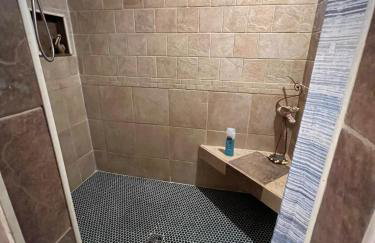 Peaceful 4 bedroom Lakehouse with no neighbors - Foto 24