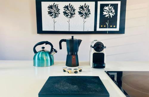 Lux Villa with Year-Round Heated Pool & Game Room - Photo 17