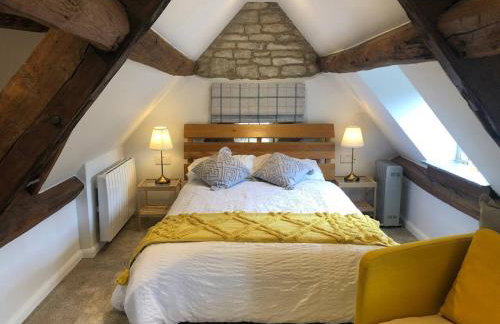 Bibury Riverside Cottage Grade II listed 6ppl - Foto 24